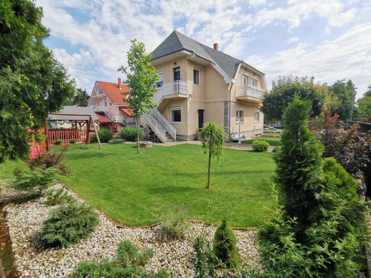 Family Garden Apartmanhaz Σίοφοκ Εξωτερικό φωτογραφία