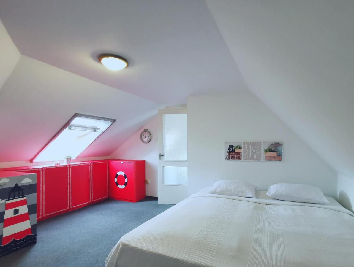 Family Garden Apartmanhaz Σίοφοκ Εξωτερικό φωτογραφία