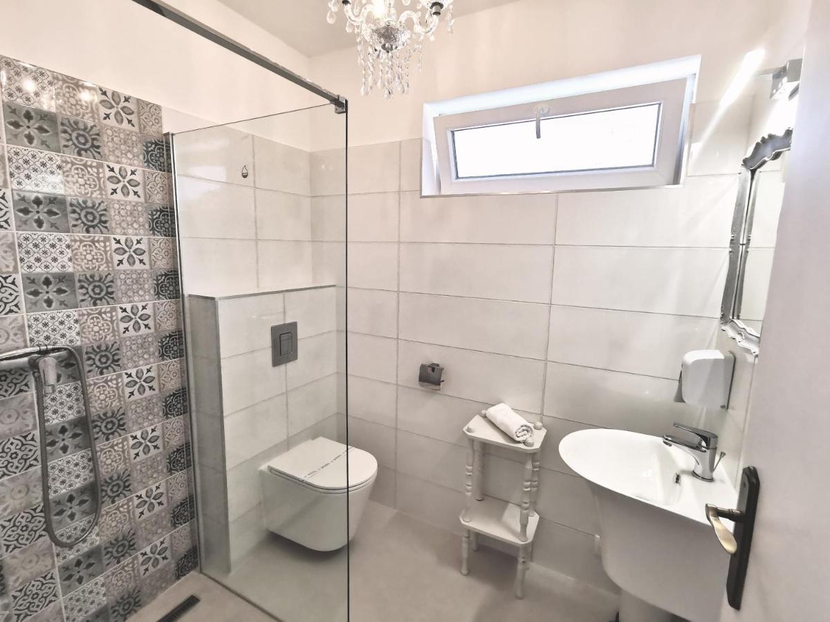 Family Garden Apartmanhaz Σίοφοκ Εξωτερικό φωτογραφία